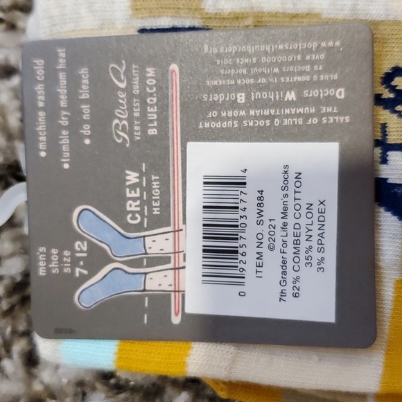 $5 Blue Q NWT Men's 7th Grader For Life Crew Socks - Picture 3 of 3